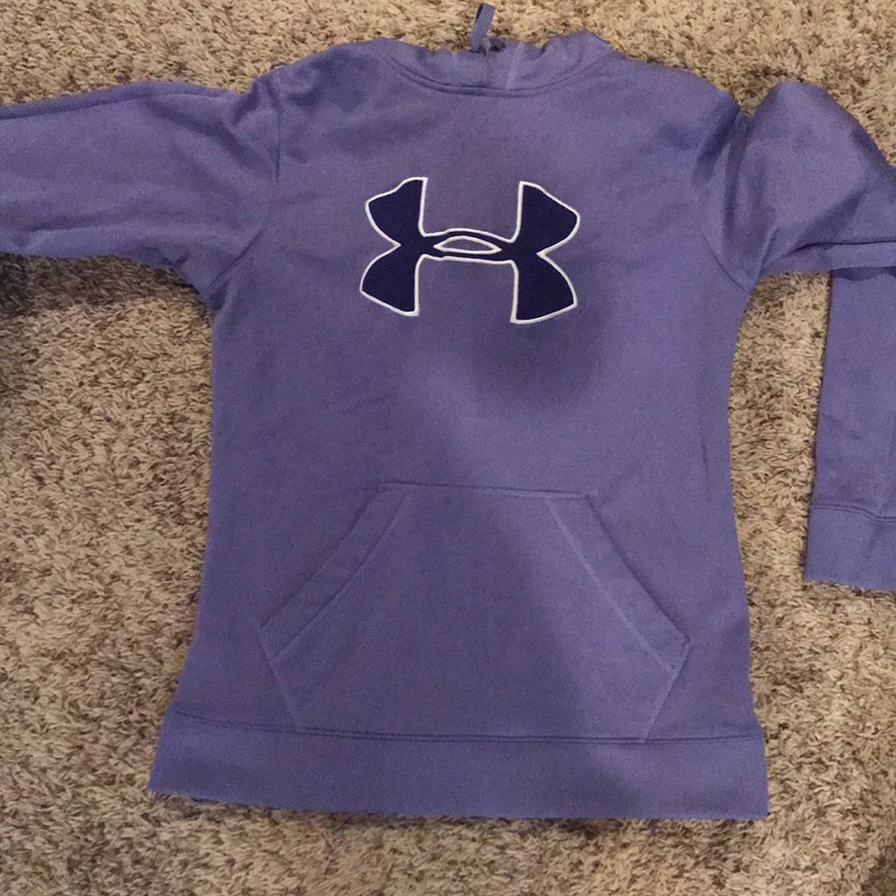 Under armour sweatshirt